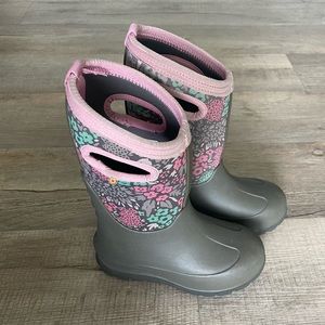 Bogs Neo Classic insulated waterproof rain boot kids girls 12 floral snow winter